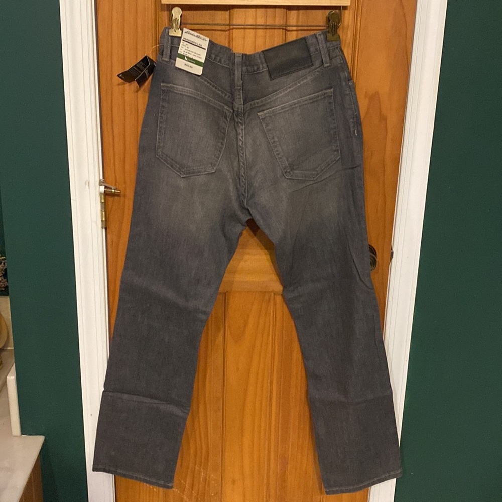 NWT Eddie Bauer Flex Super Soft Jeans for men in a graphite wash. 34x30 - Picture 2 of 5